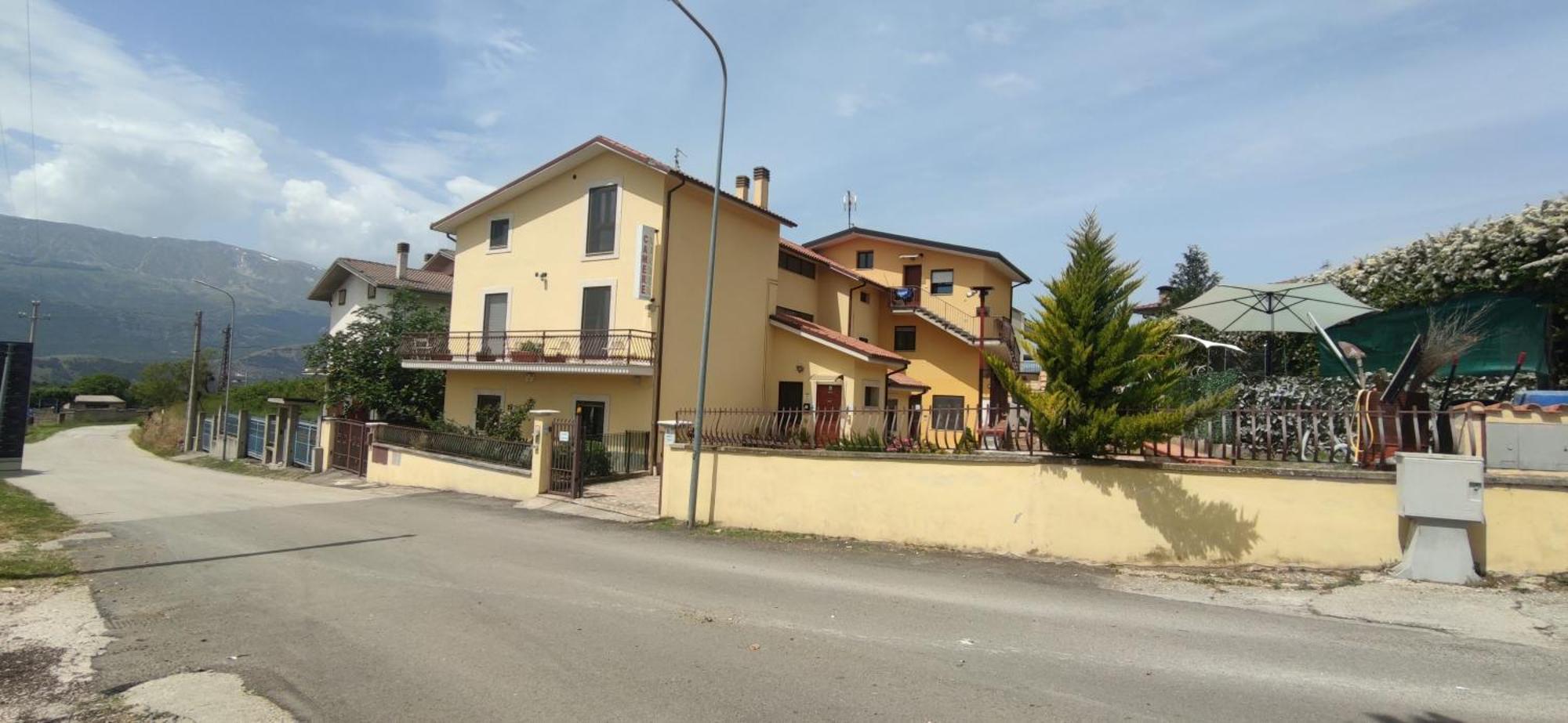 Complesso Turistico Aurora - Camere B&B Poggio Picenze 외부 사진